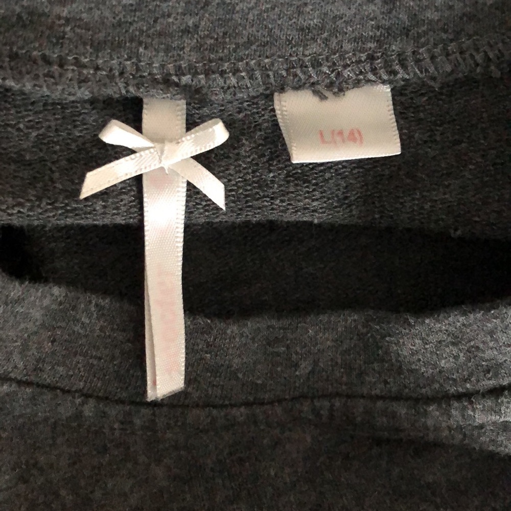 Girls size 14 gray sweater - Picture 6 of 6